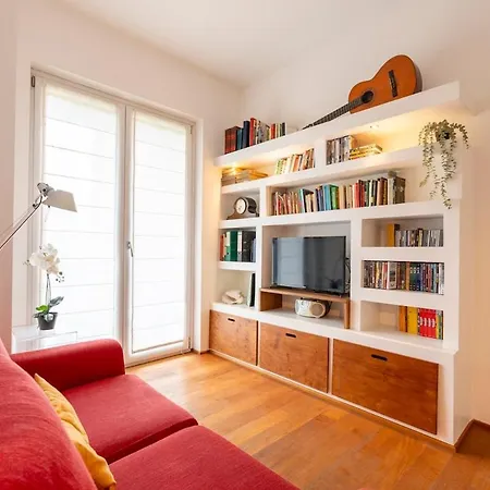 Апартаменты Ippodromo Cozy Near San Siro Милан